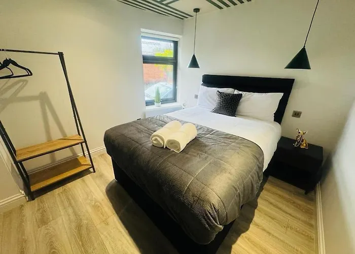 London 99 Apartment, Top Trendy Location D