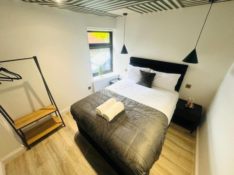 99 Apartment, Trendy Location D Апартаменты Лондон